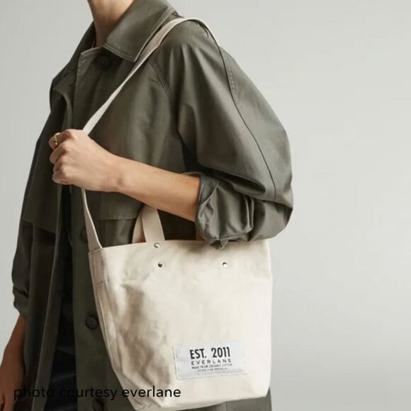 Everlane Cotton Canvas Mini Tote Bag, color black - Picture 8 of 8